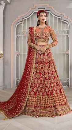 Pakistani Wedding Red Lehenga Choli for Pakistani Bridal Wear is a gracefully embellished piece that gives you a magnificent appearance at your wedding. Fast Shipping