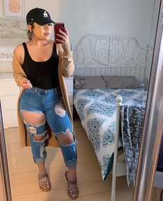 Plus Size Crop Top Outfit High Waist, Plus Size Lunch Date Outfit, Body Makeover, Outfits Gorditas, Simple Casual Outfits, Dress Well, Cute Comfy Outfits