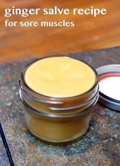 This ginger salve recipe is great for helping to relax & soothe sore muscles. Plus it's the perfect alternative if you're allergic or sensitive to capsicum. Ginger Salve, Homemade Salve Recipes, Pain Relief Salve, Homemade Salve, Magia Das Ervas, Ginger Essential Oil