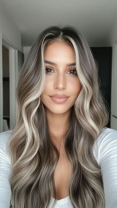 20 Gorgeous Ash Blonde Hairstyles to Try Right Now Blonde Styles, Framing Highlights, Dark Ash, Ash Blonde, Face Framing, Color Ideas, Blonde Hair, Ash, Tap