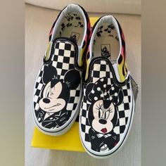 Vans Mickey Anf Minnie Mouse Slip On Sneakers, Nwt, Size Youth 2. These Mickey And Minnie Vans Sneakers Are The Coolest! Thesexadorable Sneakers Are Hard To Find And No Longer Available At The Vans Store. Mickey And Minnie Vans, Vans Store, Vans Black And White, Shoes Vans, Vans Black, Mickey And Minnie, On Sneakers, Vans Sneakers, Vans Shoes