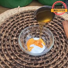 Mix baking soda with honey and your face will thank you! Face Masks For Blackheads, Masks For Blackheads, Baking Soda And Honey, Yogurt Mask, Oatmeal Yogurt, Moisturizing Routine, For Blackheads, Face Mask For Blackheads, Natural Recipes