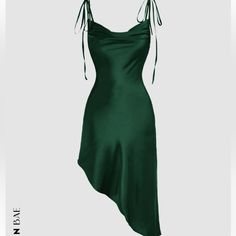 Dark Green, Backless, Spaghetti Strap, Midi Length, Brand New Green Hoco Dress, Short Green Dress, Green Homecoming Dresses, Green Silk Dresses, Dark Green Dress, Prom Dress Inspiration, Grad Dresses, Hoco Dresses, Mode Inspo