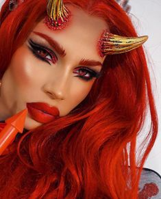 Devil Glam Makeup, Devils Makeup, Devil Face Makeup, Halloween Red Hair, Halloweenmakeup Ideas, Red Hair Costume