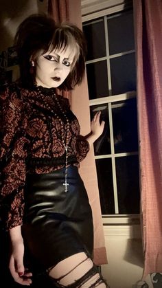 Dark 80s Fashion, Colorful Goth, Wednesday Costume