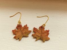 Hand made and painted polymer clay maple leaf earrings Painted Polymer Clay, Fall Earrings, Autumn Leaf, Cute Little Things, Jewelry Inspo, Summer Jewelry, Leaf Earrings, Cute Earrings, Maple Leaf