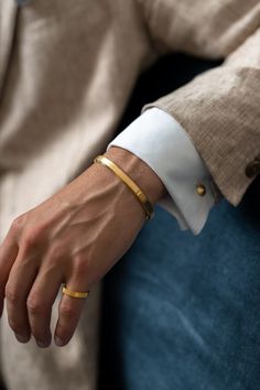 Mens Jwellary For Men, Mens Rings Fashion, Mens Gold Jewelry, Mens Gold Bracelets, Mens Gold, Mens Accessories Fashion, Mens Jewelry Bracelet, Men's Rings