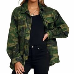 Free People Seize The Day Green Camo Utility Jacket. Size Xs Trendy Camouflage Outerwear For Fall, Green Military Utility Jacket For Fall, Trendy Camouflage Outerwear With Pockets, Long Sleeve Camouflage Outerwear For Spring, Spring Utility Camouflage Outerwear, Spring Camouflage Outerwear With Pockets, Camouflage Outerwear With Pockets For Spring, Camouflage Outerwear With Pockets, Vintage Camouflage Outerwear For Fall