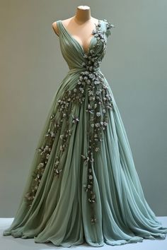 Spring Court Dress, Ginny Dress, Fairycore Fashion, Spring Court, Nontraditional Wedding Dress, Green Wedding Dresses, Steampunk Dress, Court Dresses, Stunning Prom Dresses