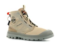 Palladium Boots Mens, Autumn Shoes Women, Retro Backpack, Tactical Clothing, Mens Boots Fashion, Boots And Sneakers