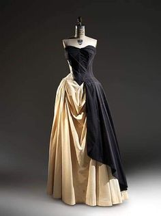 Charles James Fashion, Charles James Dress, Charles James Couture, Charles James Beyond Fashion, Manus X Machina Fashion, Manus X Machina, Costume Institute, Vintage Gowns