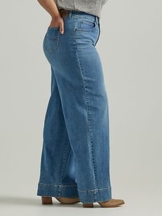 This denim makeover adds a modern twist to the trouser, complete with a high-rise fit, a billowy denim, and extra material below the hem that's the perfect length for your favorite high-heeled boots. Made from a soft cotton blend with just a hint of stretch, they're made to fit your body perfectly from the very first wear. Retro Blue, Trouser Jeans, High Heel Boots, Jeans Style, Casual Pants, Heeled Boots, Women's Jeans, High Rise, Women Jeans