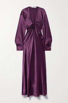 Christopher Esber's 'Triquetra' maxi dress is made from silk-satin with alluring cutouts across the bodice. The front is secured with ties that wrap into a feminine bow. Elevate the floor-pooling length with high heels. Purple Silk Dress, Modesty Outfits, Soiree Dress, 1930s Dress, Christopher Esber, Dress Design Sketches, Satin Maxi, Satin Maxi Dress, Abayas Fashion