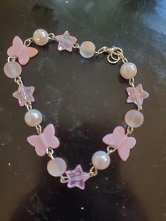 A perfect bracelet for pink lovers! Perfect gift for someone or yourself! Simplistic Jewelry, Lover Bracelet, Girly Bracelets, Bracelet Inspo, Lovers Bracelet, Virginia Beach Va, Amazing Travel, Bracelet Ideas, Cute Charms