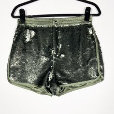 New Rta Ganya Olive Green Sequin Sparkle Embellished Mini Athletic Shorts Small New With Tags. No Rips, Tears, Stains Or Discolorations. Measured Flat- Across Waist: 13in Inseam: 2in [Rdb] Max Black, Sequin Shorts, Green Sequins, Denim Cutoff Shorts, Cut Off Jeans, Mini Shorts, Denim Details, Denim Shorts Women, Green Shorts