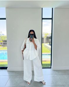 #summer #ootd #white Ethereal Black Women Outfits, Two Piece Linen Outfit, White Linen Set Outfit, Casual All White Outfit, All White Outfit Aesthetic, Linen 2 Piece Outfit, White Outfit Aesthetic, Linen Skirt Outfit, White Linen Set