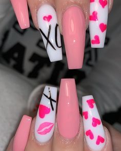 Vday Nails, Valentine Nail Art, Pedicure Designs, Nail Designs Valentines, Nail Swag, Pink Acrylic Nails, Heart Nails, Coffin Nails Designs, Fire Nails