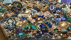 Part of my vintage jewelry collection Gold Jewellery Wallpaper, Mediterranean Party, Abundance Images, Jewelry Vault, Buy Gold And Silver, Art Jewelry Design, Video Game Development, Gold Money, Vintage Jewelry Art