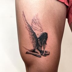 artist tattoo angel on leg tattoo inspiration art Female Rage Tattoo Ideas, Tattoos Fallen Angel, Wingriddenangel Tattoo, Fallen Angel Tattoo Simple, Angelic Aesthetic Tattoo, Fallen Angel Back Tattoo, Babydoll Tattoo, Fallen Angel Aesthetic Tattoo, Weeping Angel Tattoo