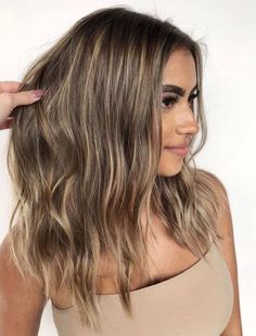 Girl Necessities, Brown Hair With Highlights And Lowlights, Brown Hair With Caramel Highlights, Brunette Ombre, Brunette Balayage, Caramel Hair, Hair Color Light Brown