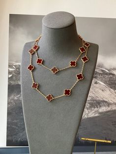 20 motifs Red carnelian 925 silver 18k Rose Gold Plated 84cm long - ParadiseKissCo Elegant Long Red Necklace, Formal Red Carnelian Jewelry, Luxury Brown Jewelry For Formal Occasions, Red Carnelian Gemstone Jewelry, Luxury Gold Carnelian Jewelry, Red Jewelry With Carnelian Gemstones, Red Jewelry With Gemstone Carnelian, Elegant Brown Carnelian Necklace, Luxury Carnelian Jewelry For Formal Occasions