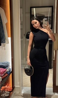 Boujee Aesthetic Outfits, Boujee Aesthetic, Fly Outfit, Dress Up Outfits, Evening Dresses Elegant, Feminine Outfit, Casual Winter Outfits, Aesthetic Outfits