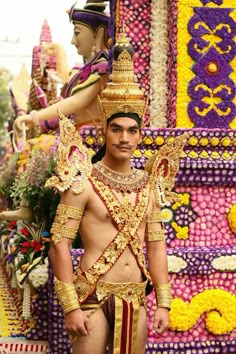 Fantasy Indian, Thailand Clothes, Cambodia Clothing, Sejarah Asia, Thailand Fashion, Traditional Thai Clothing, Thai Costume, Thai Clothes, Thai Dress