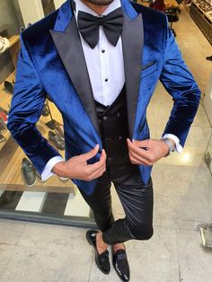 Royal Blue Prom Suits, Velvet Prom Suit, Blue Prom Suits For Guys, Blue Prom Suit, Suits For Guys, Prom Outfits For Guys, Blue Velvet Suit, Men Suits Blue, Suit Prom