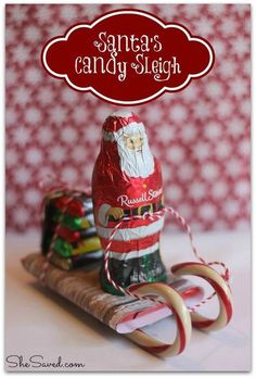 a santa's candy sleigh is shown with the words santa's candy sleigh on it