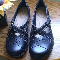 Never Worn. Size 9. They Are Comfortable And Cushiony With Quick On And Off Velcro Strap. Womens Clarks, Dress Shoes Womens, Shoes Color, Shoes Brand, Clarks Shoes, Velcro Straps, Leather Flats, Dress Codes, Shoe Brands