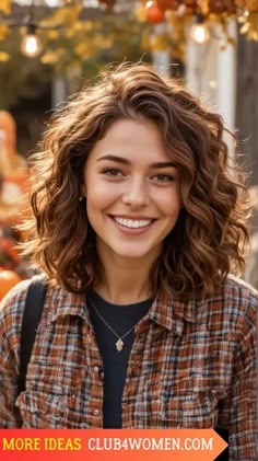 Curly Brown Hair Colors, Medium Brown Curly Hair With Highlights, Chestnut Hair With Caramel Highlights, Brown Curly Hair Color Ideas, Auburn Highlights In Brown Hair Curly, Curly Short Hair Color Ideas, Curly Bob Highlights, Auburn Hair Medium Length, Haircut Trends Fall 2024