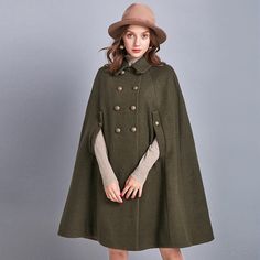 Green Cape Outerwear For Fall, Green Fall Cape Outerwear, Green Cape For Fall, Green Winter Cape Outerwear, Cloak Coat, Cape Pattern, Casual Tops For Women, Warm Outfits, Beautiful Blouses