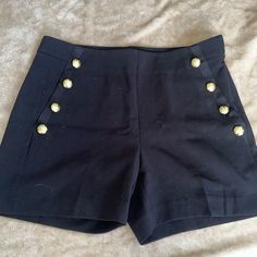 Banana Republic Women's Dress Shorts Black With Gold Buttons Zipper Down The Side Size: 6 Never Worn Smoke Free Home Make An Offer Banana Republic Women, Dress For Short Women, Banana Republic, Short Dresses, Zipper, Womens Shorts, Womens Dresses, Women Shopping, Black