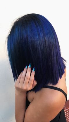 Dyed Hair Solid Color, Mid Length Blue Hair, Blue Black Hair Short, Short Blue Black Hair, Dark Blue Ombre Hair, Dark Blue Short Hair, Blue Violet Hair, Deep Blue Hair, Blue And Black Hair