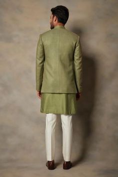 Shop for Gargee Designers Green Matka Silk Bandhgala And Pleated Kurta Set for Men Online at Aza Fashions Embroidered Bandhgala, Kurta Set For Men, Open Sleeve, Kurta Set, Full Sleeves, Floral Motifs, Embroidered Silk, Green Jacket, Cotton Silk