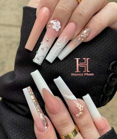 Honey Phan Nails, Easy Nail Art Tutorial, Acrylic Application, Amazing Nail Art, Girls Nail Designs, Ombre Acrylic, Nails Design With Rhinestones, Long Square Acrylic Nails, Coffin Nails Long