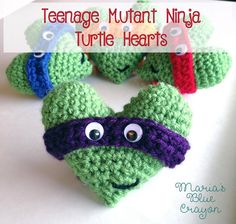 crocheted teenage mutant ninja turtle hearts are shown with the caption teenage mutant ninja turtles