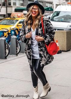 Now And Later, Transitional Dressing, Clothing Winter, Plus Size Summer Outfits, Seasonal Wardrobe, Wardrobe Tips, Looks Street Style, Plus Size Clothing For Women