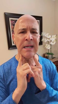 Push Your Tongue Up!  Dr. Mandell Facial Excercise, Motivational Doc, Dr Mandell, Face Yoga Exercises, Acupressure Massage, Neck Exercises, Facial Yoga, Healing Spirituality, Chest Congestion