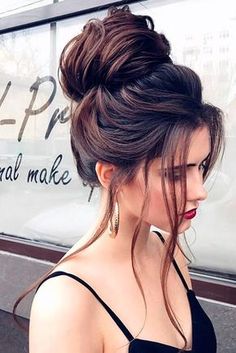 Check out our photo gallery featuring the fanciest prom hairstyles for long hair. It is the right place to make the perfect choice. Blond Balayage, Prom Hairstyles For Short Hair, Peinados Recogidos, Pixie Hair, Hair 2018, Hair And Beauty, Prom Hairstyles