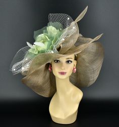 ✿*.Key Features.*✿ This is a floppy wide brim hat with Jumbo bow, silk flower, long trimmed feathers. You can wear it directly or add some accents you want, very stunning and beautiful hat.  Great for Kentucky derby, weddings, church, Easter, Royal Ascot, horse races, cocktails, tea party, or any hat wearing occasion. Hat base size: From front to back around : 21" (53cm) From left to right around : 21" (53cm) Brim size appr:6-7.5" Crown Deep: 4.5" Head girth: 22.5(57cm) , adjustable string inside to make smaller to fit your head. If you want other colors in this style, just search the same item code in my store, you will find them. ✿*.Tip.*✿ ❣️If you want a customized piece, please follow the instructions below: 🔹Present style of hat or fascinator you would like from the store, with addit Beige Headpiece For Summer Garden Party, Cream Headpiece For Garden Party, Beige Short Brim Fascinator For Garden Party, Flower Headpiece For Kentucky Derby Garden Party, Beige Curved Brim Fascinator For Garden Party, Beige Fascinator For Garden Party And Royal Ascot, Flower Headpieces For Kentucky Derby Garden Party, Flower Headpieces For Garden Party And Kentucky Derby, Elegant Green Headpiece For Kentucky Derby