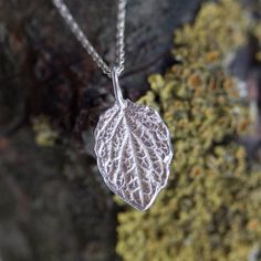 Leaf necklace - fine silver leaf, realistic, dainty leaf necklace, Nature inspired Diamond Jewelry Expensive, Sterling Silver Stackable Rings, Silver Metal Clay, Stackable Rings Silver, Labradorite Earrings, The Leaf, Initial Ring, Metal Clay, Leaf Necklace