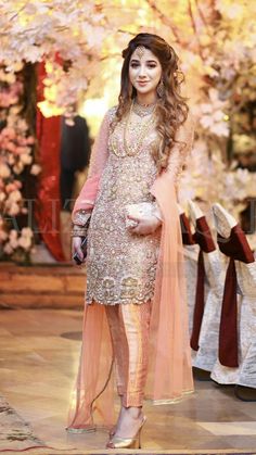 Butifull Dress, Party Dress 2023, Walima Dress, Pakistani Party Wear, Bridal Dresses Pakistan, Pakistani Wedding Outfits, Pakistani Fancy Dresses, Pakistani Fashion Party Wear