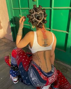 Bantu Knots 4c Hair, Knot Hairstyles, Bantu Knot, Twisted Hair, Hair Knot, Bantu Knots, Unique Hair, Insta Inspo