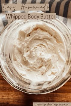 Vanilla Body Butter Recipe, Winter Body Butter, Body Butter Recipe Whipped, Make Body Butter, Whipped Body Butter Recipe, Body Butter Recipe Homemade, Diy Oatmeal