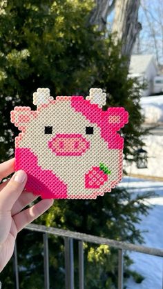 Iron On Beads Pattern, Pig Perler Bead Patterns, Pig Perler Beads, Iron Beads Ideas Cute, Simple Perler Bead Patterns, Perlers Ideas, Mini Perler Beads Ideas, Hamahelmi Ideas, Melty Bead Designs