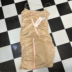 Nude Mini Bodycon Ruched Dress Us Size 6 / Uk Size 10 Oh Polly Brand New With Tags. Beige Ruched Dress For Date Night, Beige Ruched Mini Dress For Date Night, Date Night Beige Ruched Mini Dress, Beige Stretch Ruched Mini Dress, Beige Mini Dress With Ruched Bodice For Spring, Beige Ruched Mini Dress For Summer, Beige Fitted Mini Dress With Ruched Bodice, Fitted Beige Mini Dress With Ruched Bodice, Beige Ruched Draped Dress