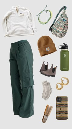 Fall Hiking Outfit, Winter Inspo Outfits, Hiking Outfit Fall, Winter Outfits Warm, Fall Hiking, Fashion Now, Cute Comfy Outfits