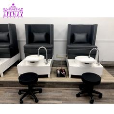 Pedicure Chair Ideas Small Spaces, Elegant Pedicure, Spa Bowl, Pedicure Massage, Pedicure Design, Nail Room Ideas, Interior Deisgn