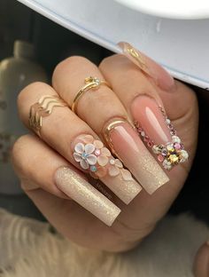 Simple Fall Nails, Floral Nail, Girly Acrylic Nails, Basic Nails, Coffin Nails Long, Uñas Acrilicas, Pretty Acrylic Nails, Floral Nails, Long Acrylic Nails